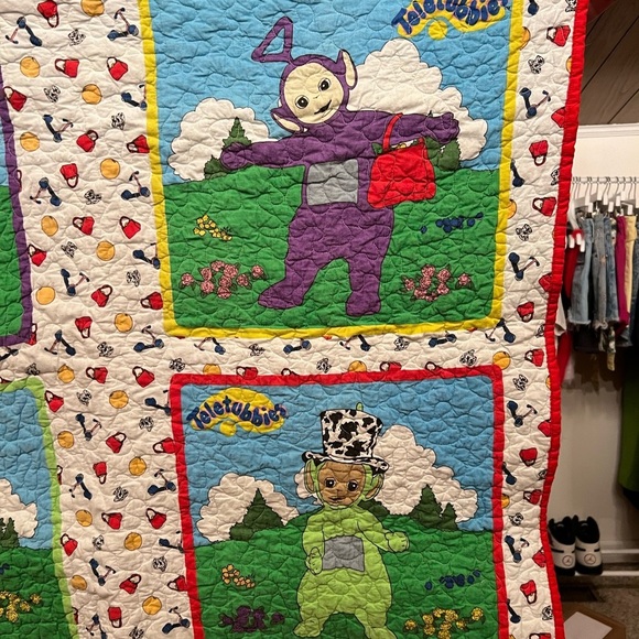 Vintage Teletubbies Quilt 32x39 - Picture 3 of 4